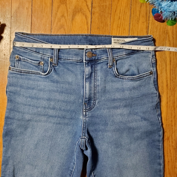 32 Degrees Cool Sweatpant Jeans - Picture 7 of 14